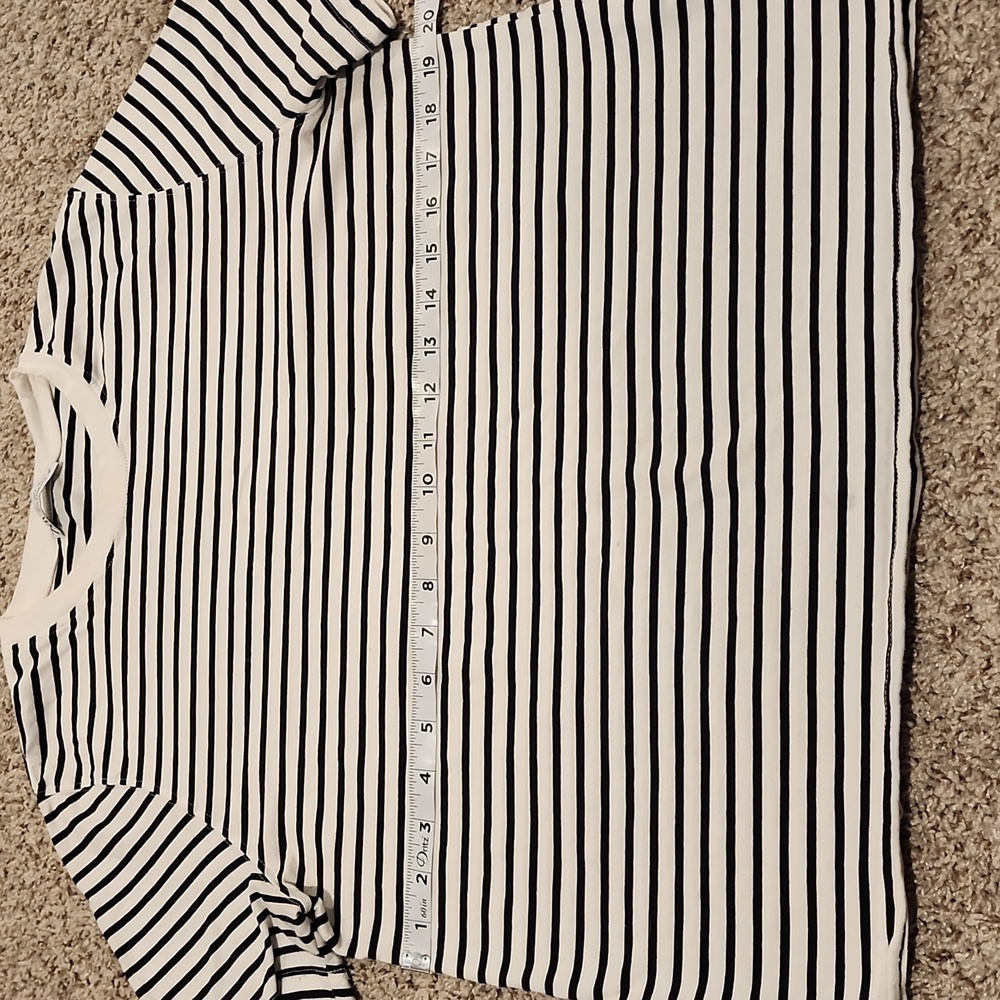 Zara Cotton Tee - Picture 3 of 6